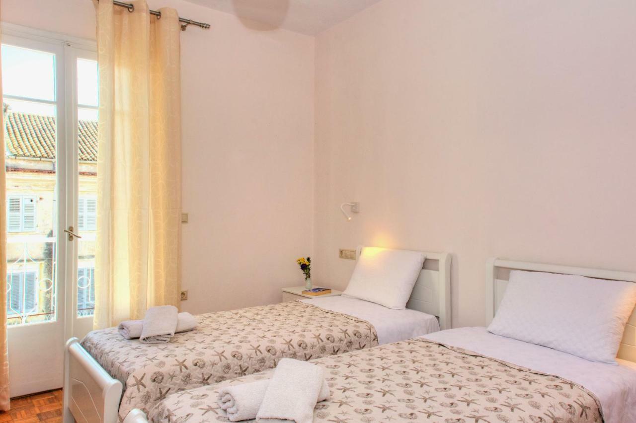 Corfu Town West Apartment Esterno foto